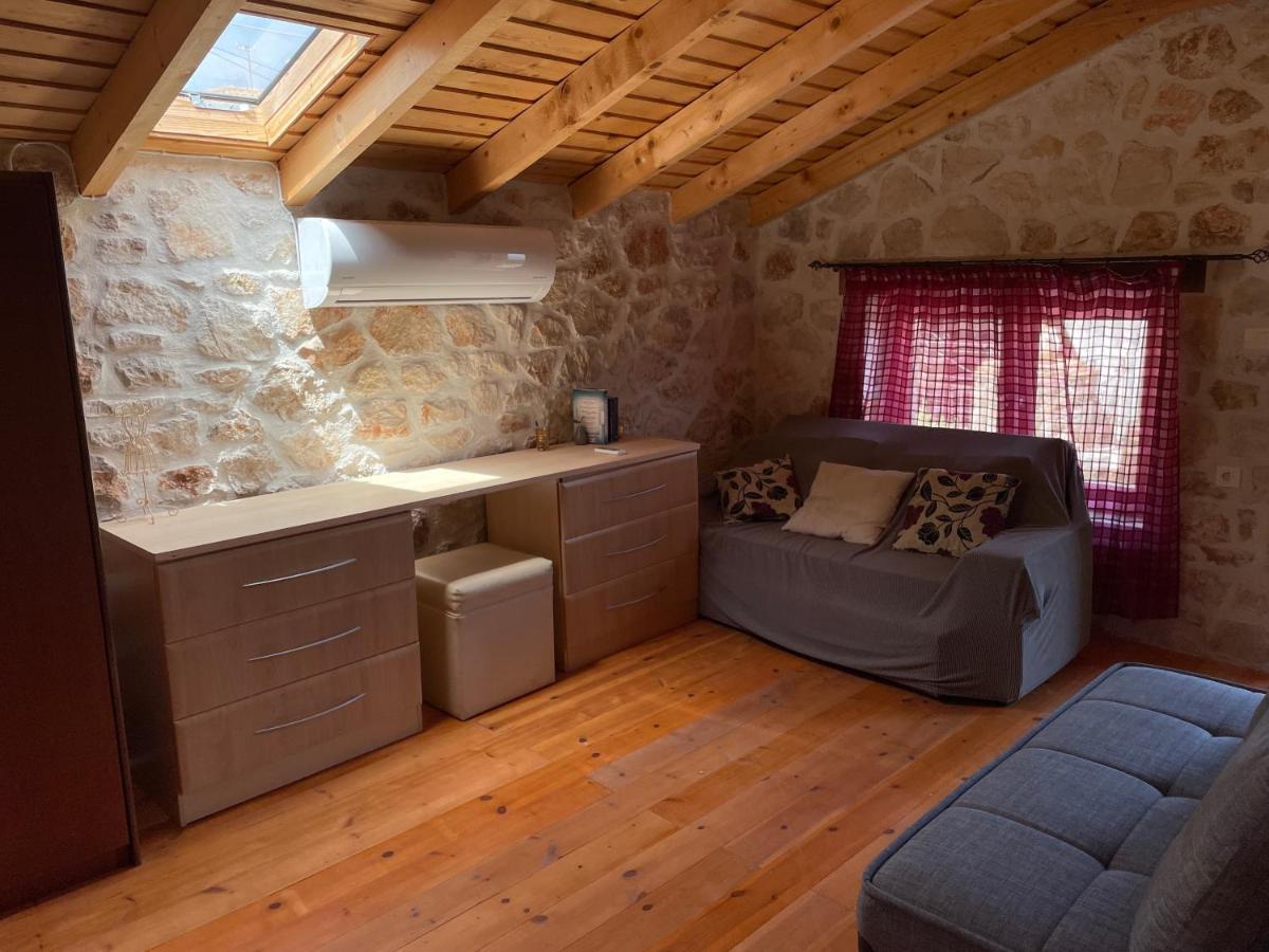 Casa Petra - Stone Cottage Farmhouses Аргасі Екстер'єр фото